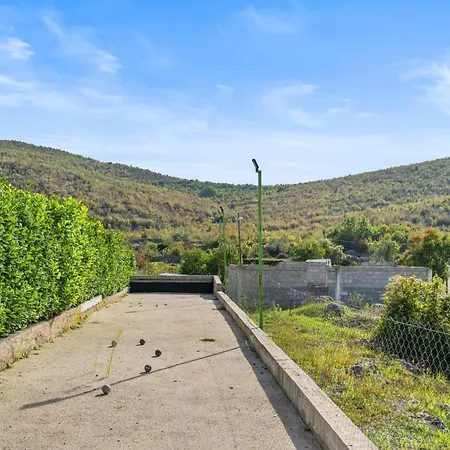Holiday home In With Heated Swimming Pool *