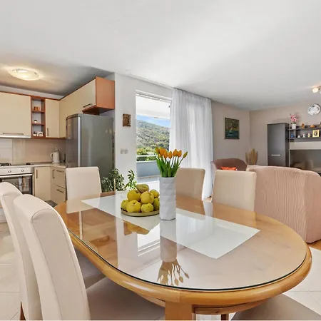In With Heated Swimming Pool Holiday home